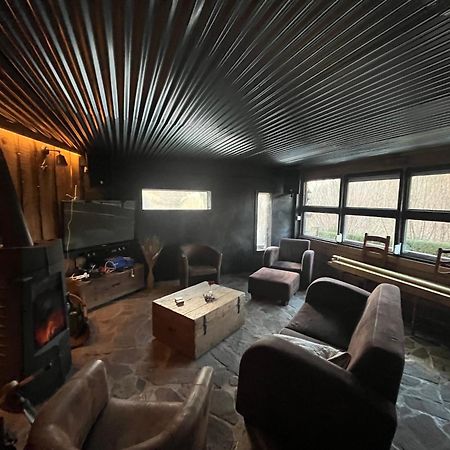 "Le Maloya" Chalets Independants -Chambre Balneo - Relais Motards Lacaune Eksteriør bilde